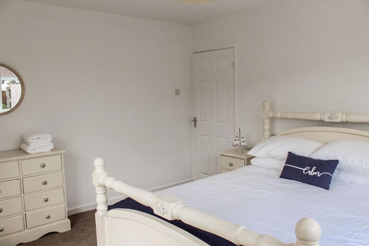 Lovely Bungalow Close To Beach Villa Prestatyn Exterior foto